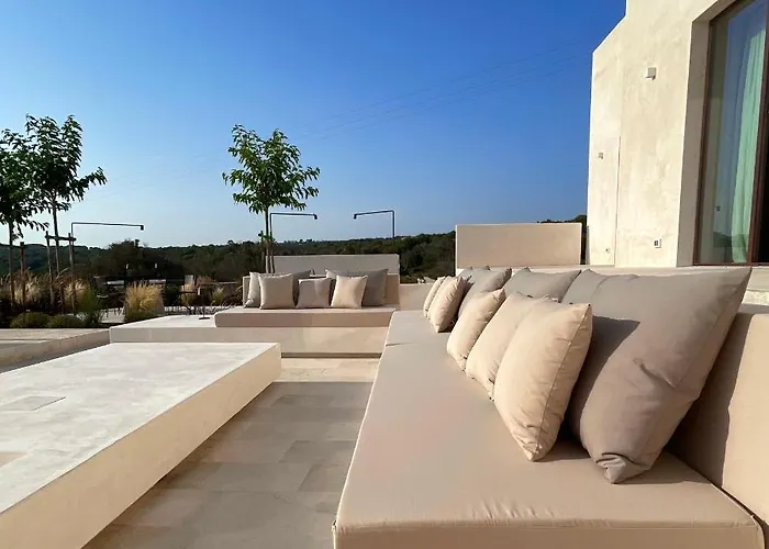 Crea Villa